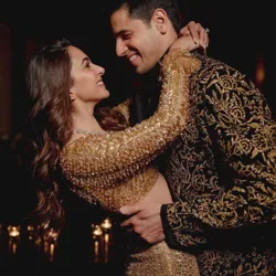 Caption Marathi Hindi